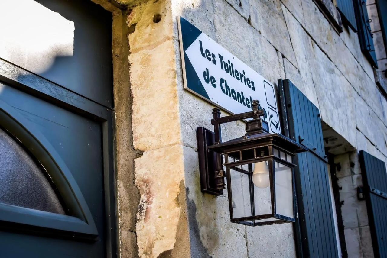 Les Tuileries De Chanteloup La Roche-Chalais المظهر الخارجي الصورة